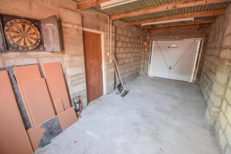 GARAGE-2.jpg