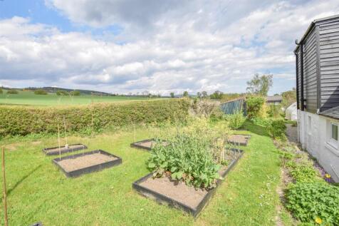 VEGETABLE BEDS-2.jpg