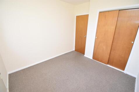 BEDROOM TWO.JPG