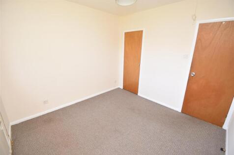 BEDROOM ONE.JPG