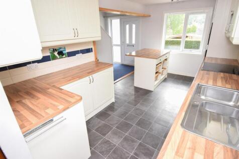 KITCHEN-2.jpg