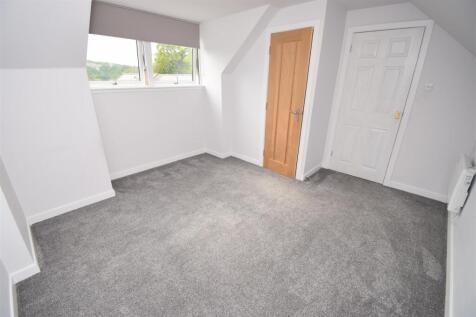 BEDROOM TWO.JPG
