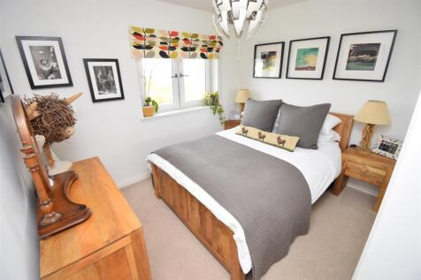 BEDROOM TWO.JPG