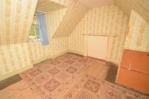 BEDROOM ONE-2.jpg
