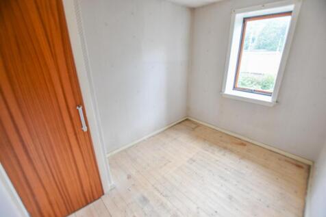 BEDROOM THREE-2.jpg