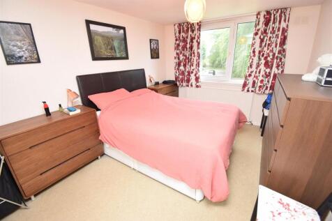 BEDROOM ONE.JPG