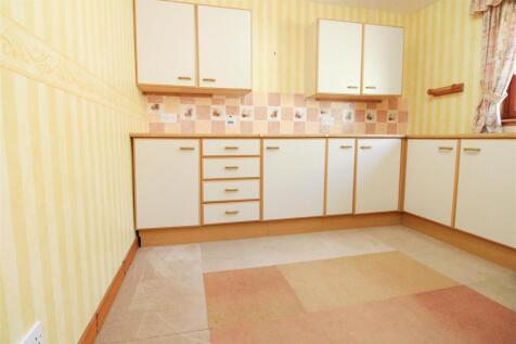 ANNEX KITCHEN DINER.jpg