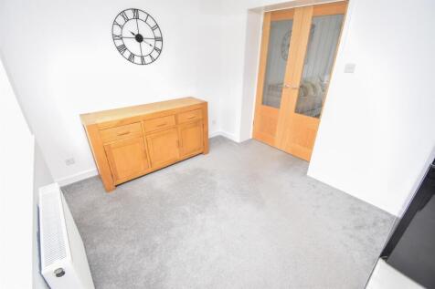 DINING AREA-2.jpg