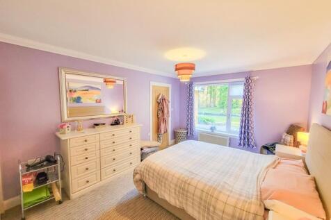 BEDROOM ONE (2).jpg