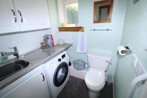 UTILITY ROOM (3).JPG