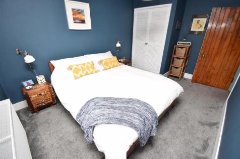 BEDROOM ONE (2).JPG