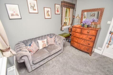 BEDROOM THREE-2.jpg