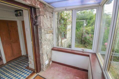 ENTRANCE PORCH.jpg
