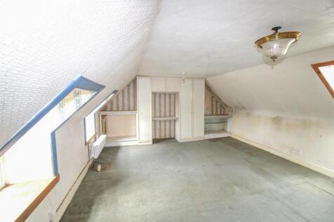BEDROOM ONE.jpg