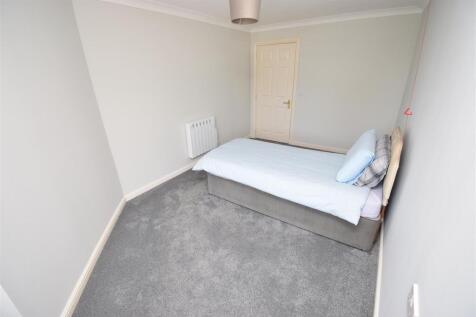 BEDROOM TWO (2).JPG