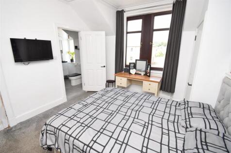 BEDROOM ONE (2).JPG