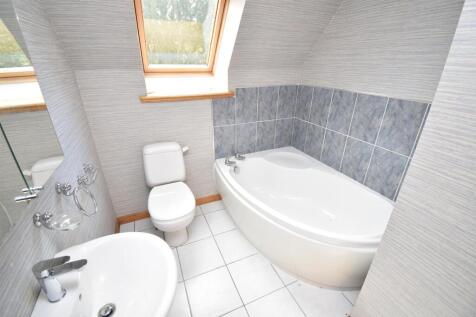 BATHROOM-2.jpg