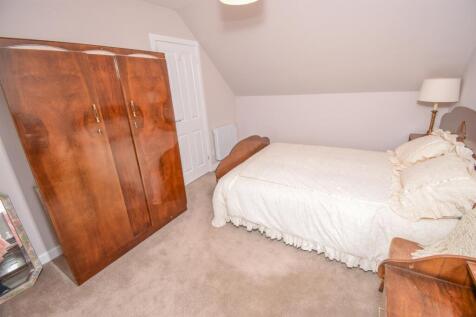 BEDROOM ONE.jpg
