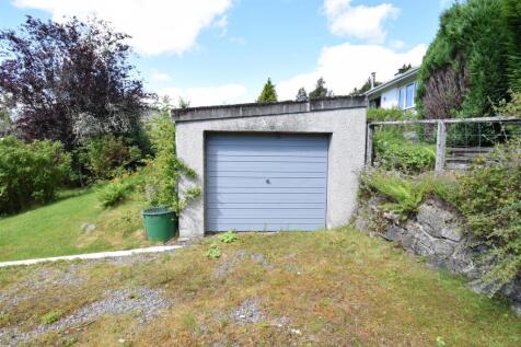 GARAGE .JPG