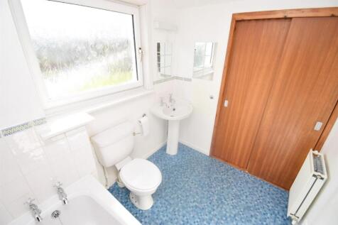 BATHROOM (2)-2.jpg
