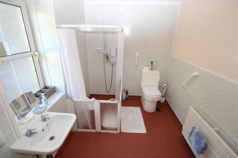 WETROOM.JPG