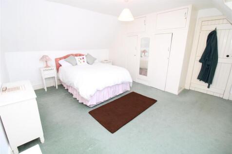 BEDROOM TWO.JPG