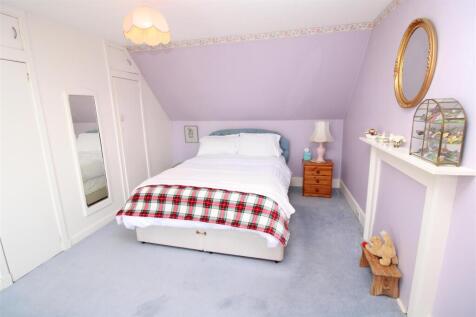BEDROOM ONE.JPG