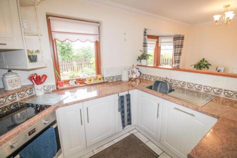 KITCHEN AREA (2).jpg