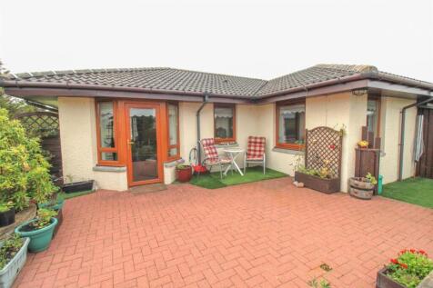 REAR VIEW PATIO.jpg