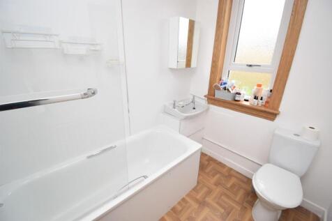 BATHROOM-2.jpg