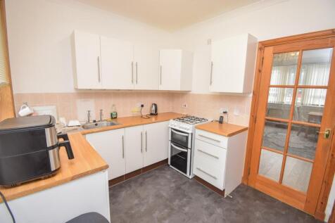 KITCHEN-2.jpg