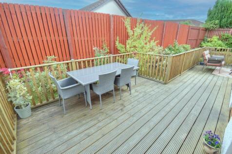 PATIO AREA (3).jpg