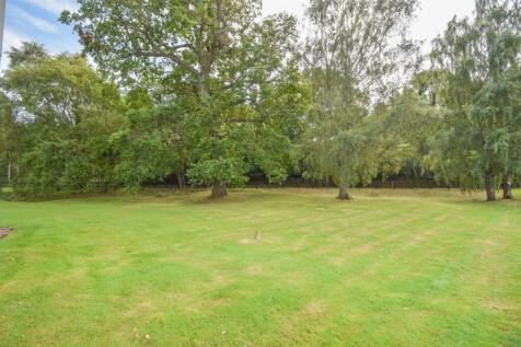 COMMUNAL GARDEN-2.jpg