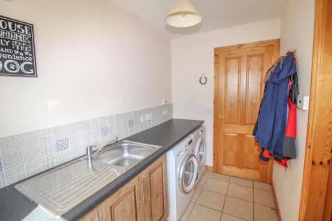 UTILITY ROOM.jpg