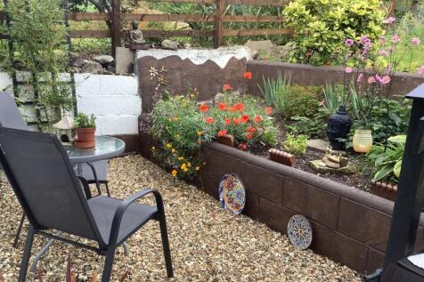 GARDEN 1 NEW.jpg