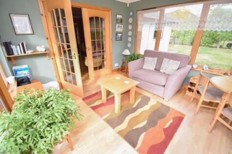 SUNROOM-2.jpg