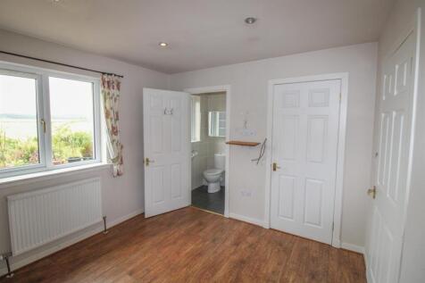 BEDROOM ONE-2.jpg