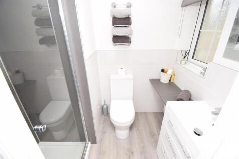 BEDROOM ONE EN-SUITE SHOWER ROOM.JPG