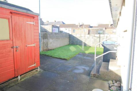REAR GARDEN.jpg