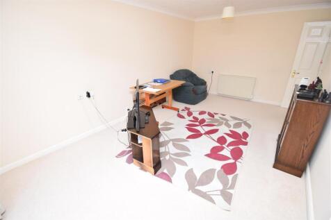 LOUNGE-DINING ROOM (2).JPG