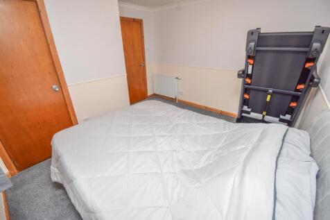 BEDROOM TWO (2)-2.jpg