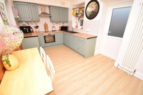 KITCHEN-DINER (2)-2.jpg