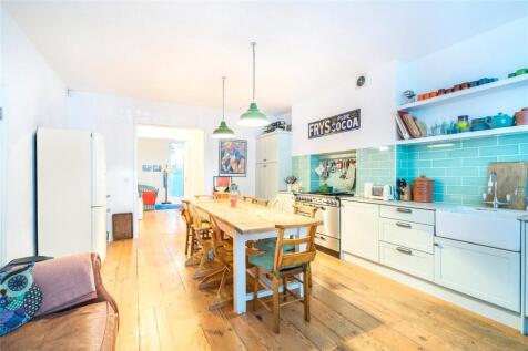 Kitchen 02