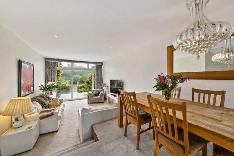 Dining Area to Reception Room