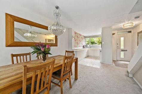 Dining Room to Kitchen