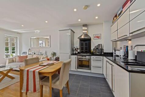 Kitchen Dining Area