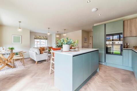Kitchen, Diner, Lounge
