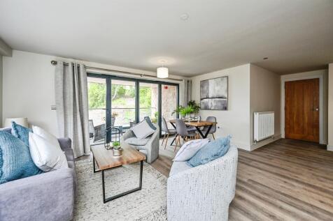 Open Plan Kitchen Diner Lounge