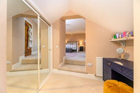 DRESSING AREA