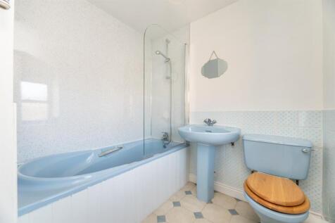 ENSUITE 2
